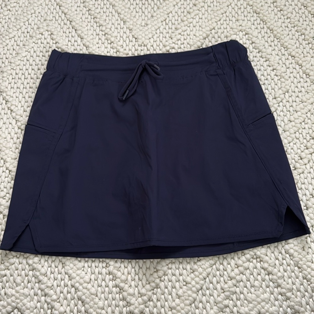 Tē Verde Tennis Skirt